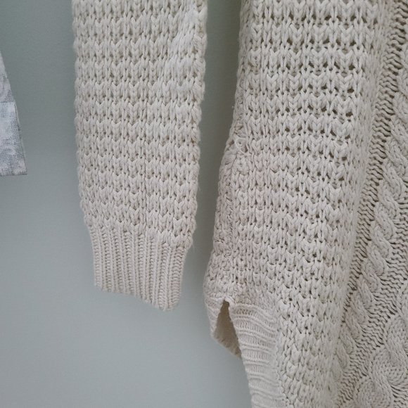 3/$30 Cozy sweater dress - Picture 8 of 9